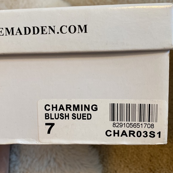 COPY - Steve Madden Charming ✨ - Picture 7 of 7